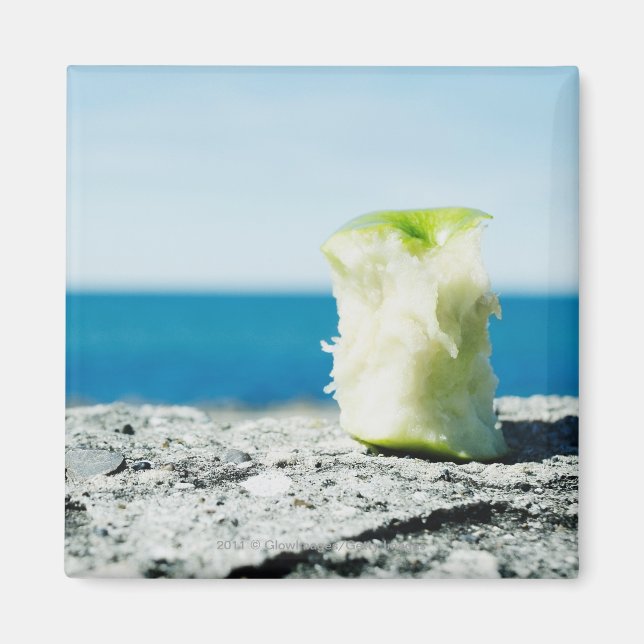 Imã Núcleo de maçã na terra (Frente)