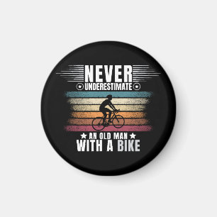 Imã Nunca Subestime um Homem Velho numa Bicicleta