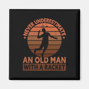 Imã Nunca Subestime Um Velho Com Um Racket Engraçado