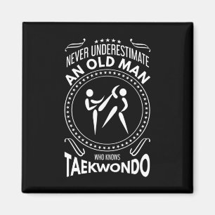 Imã Nunca Subestime Um Velho Que Conhece Taekwondo
