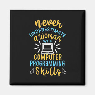 Imã Nunca Subestime Uma Mulher Com Um Computador