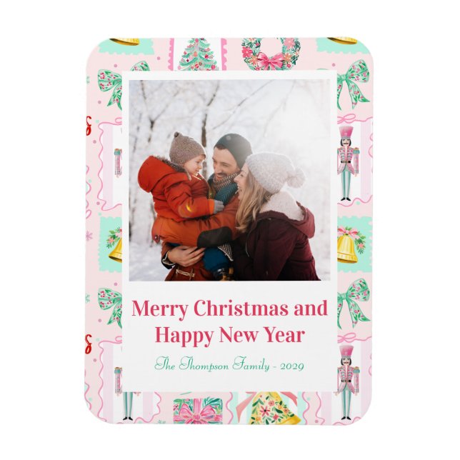 Ímã Nutcracker Rosa e Verde Foto Personalizada de Nata (Vertical)