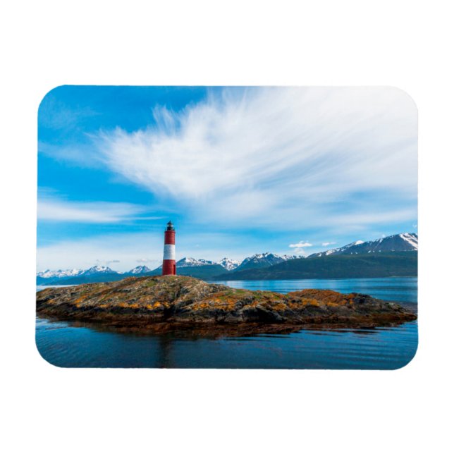 Ímã Nuvens sobre farol perto de Ushuaia, Argentina (Horizontal)