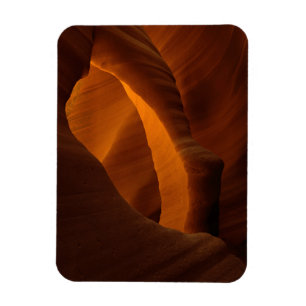 Ímã O Arco De Pedra Única Está Na Verdade Subterrân