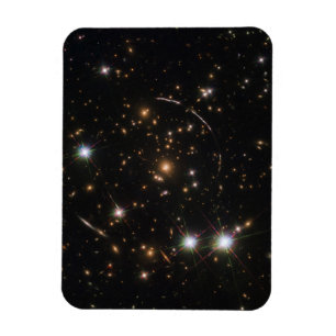 Ímã O Arco Sunburst Em Um Cluster De Galáxias Maciço