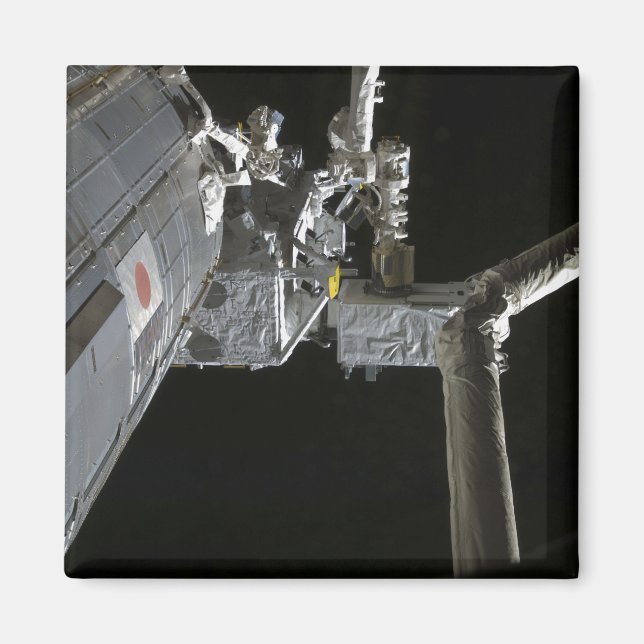 Imã O braço robótico do experimento japonês Modu (Frente)