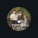 Imã O CORAÇÃO FANTÁSTICA ADORA VOCÊ PAI nomes de fotos<br><div class="desc">Cute HEART AMOR VOCÊ PAI Nomes de Foto O Magnet apresenta sua foto favorita com o texto "(amor coração) você Pai" em um roteiro branco moderno com seus nomes abaixo. Personalize editando o texto na caixa de texto fornecida e adicionando sua própria imagem. Perfeito para o Natal, aniversário e presentes...</div>