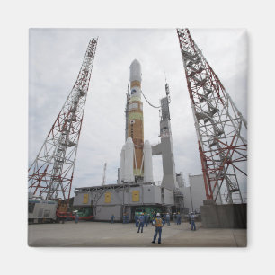 Imã O foguete de H-IIB na plataforma de lançamento