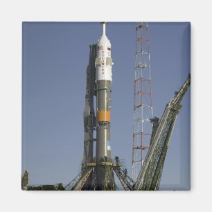 Imã O foguete de Soyuz é erigido na posição 2