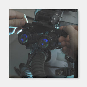 Imã O homem-ar ajusta o olho