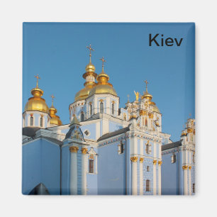 Imã O ouro lida de St Michael na catedral em Kiev