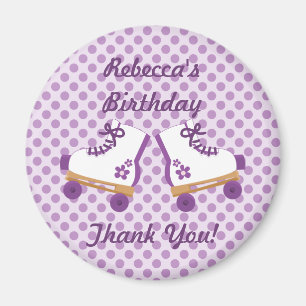 Imã O roxo pontilha o botão do aniversário dos skate