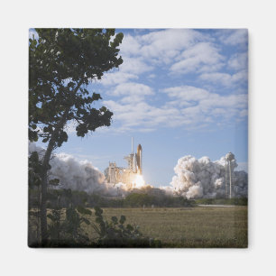 Imã O vaivém espacial Atlantis tira 18