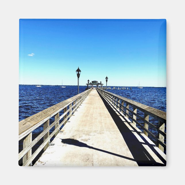 Imã Olhando para Baixo o Cais (Frente)