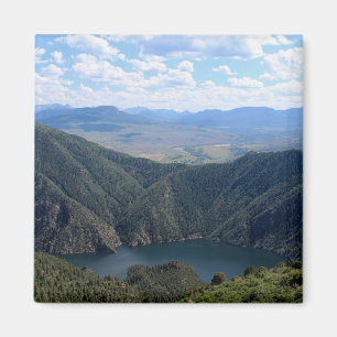 Imã Olhando para o Gunnison