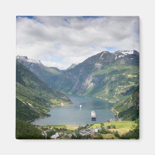 Imã Opinião de Geirangerfjord no ímã quadrado de