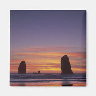 Imã OR, Oregon Coast, Cannon Beach, Sastacks at