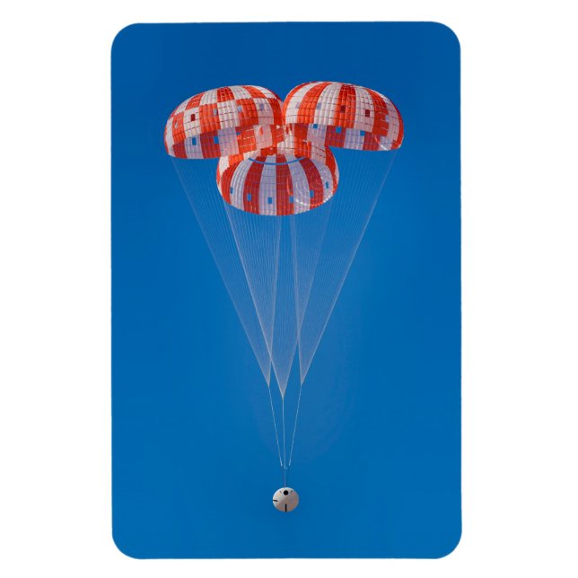 Ímã Orion Spacecraft Parachute Landing (Vertical)