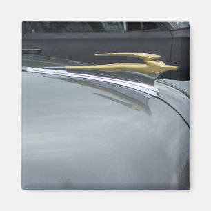 Imã ornamento dourado da capa do carro clássico