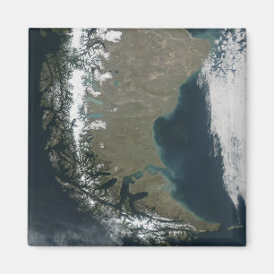 Imã Os Andes ásperos, neve-tampados