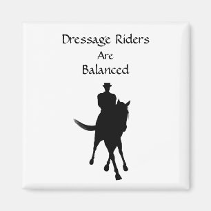 Imã Os Cavaleiros Dressage São Magnetos Equilibrados