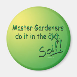Imã Os jardineiro mestres fazem-no no solo