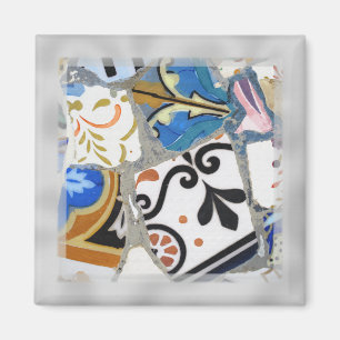 Imã Os mosaicos de Barcelona Gaudi fecham-se acima