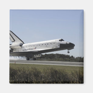 Imã Os toques de Atlantis do vaivém espacial tragam 3