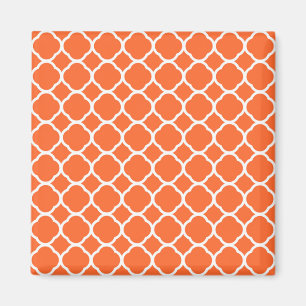 Imã Padrão Quatrefoil em Laranja Mandarin e Branco