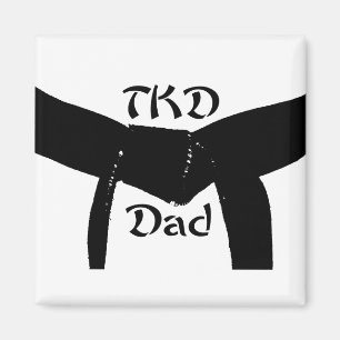 Imã Pai do cinturão negro TKD das artes marciais