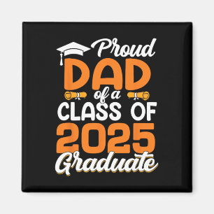 Imã Pai Orgulhoso De Um Mais velho De Graduação Do Pai