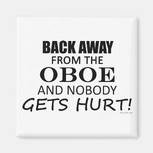 Imã Para trás longe do Oboe