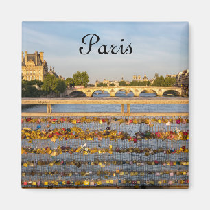 Imã Pecados de amor numa ponte em Paris