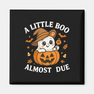 Imã Pequeno Boo Está Quase A Vir À Gravidez No Hallowe