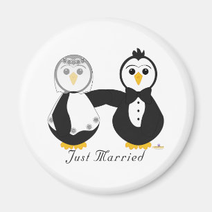 Imã Pinguins que obtêm o recem casados casado