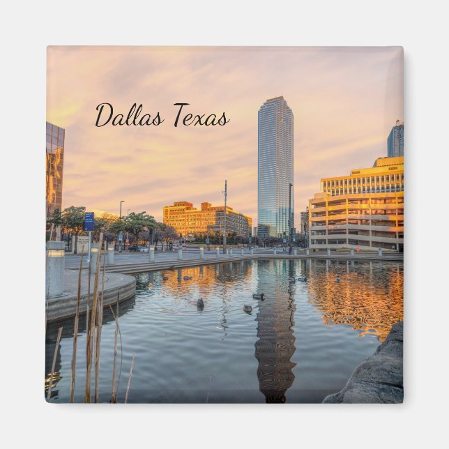 Imã Pioneer Plaza Pond Morning Magnet (Frente)