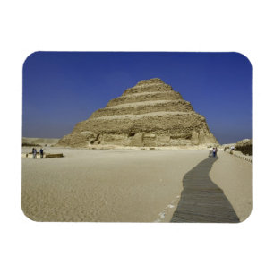 Ímã Pirâmide de degraus em Saqqara, uma das primeiras
