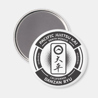 Imã PJK 2.25" Circle Magnet / logo in black 