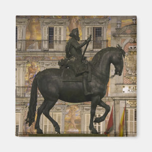 Imã Plaza Mayor com a estátua de Filipe III, Madrid,