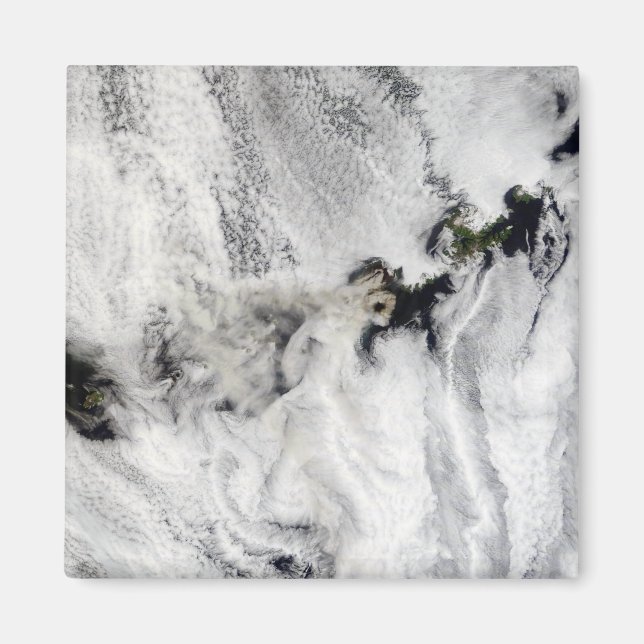 Imã Pluma do vulcão Okmok, Ilhas Aleutas (Frente)