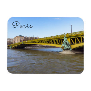 Ímã Pont Mirabeau sobre o Sena - Paris