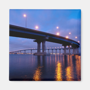 Imã Ponte Coronado em Dusk