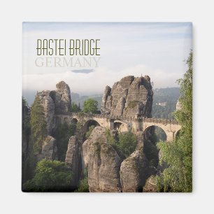 Imã Ponte de Bastei no ímã saxão do texto da suiça