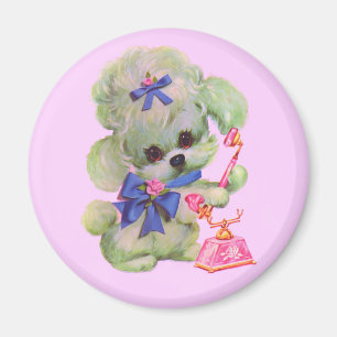 Imã poodle fofo com telefone cor-de-rosa