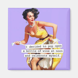 Imã Pop Abre uma garrafa de vinho ao meio-dia