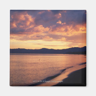 Imã Pôr do sol na praia