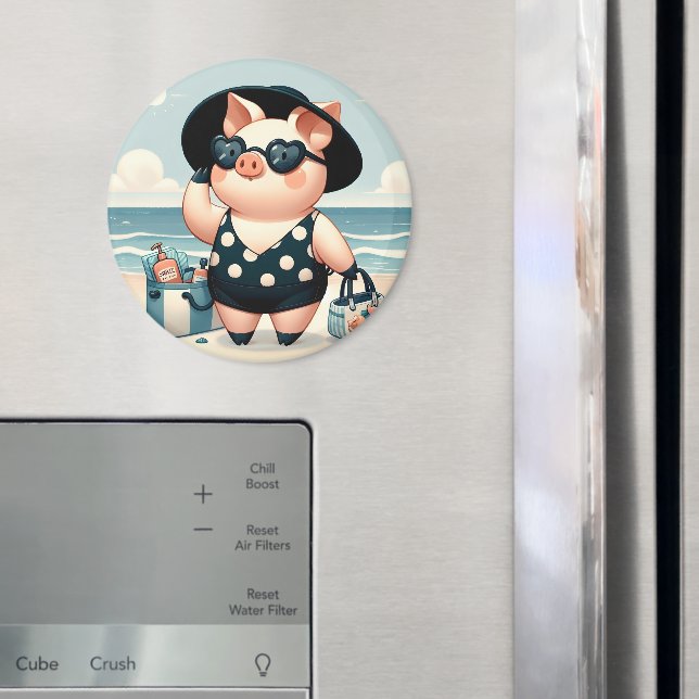 Imã Porco bonito em maiô de Bolinhas na praia (In Situ (Fridge))