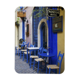 Ímã Porta azul colorida e revestimento de hotel antigo