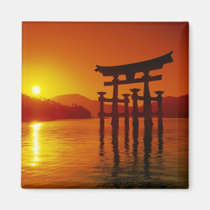 Imã Portão O-Torii, santuário Itsukushima, Miyajima,