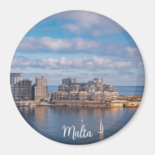 Imã Porto de Sliema e arranha-céus em Malta